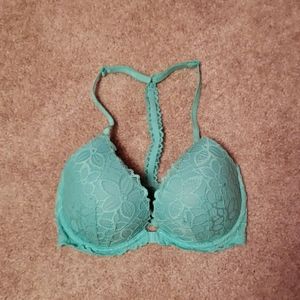 Victoria's secret 32DD bra